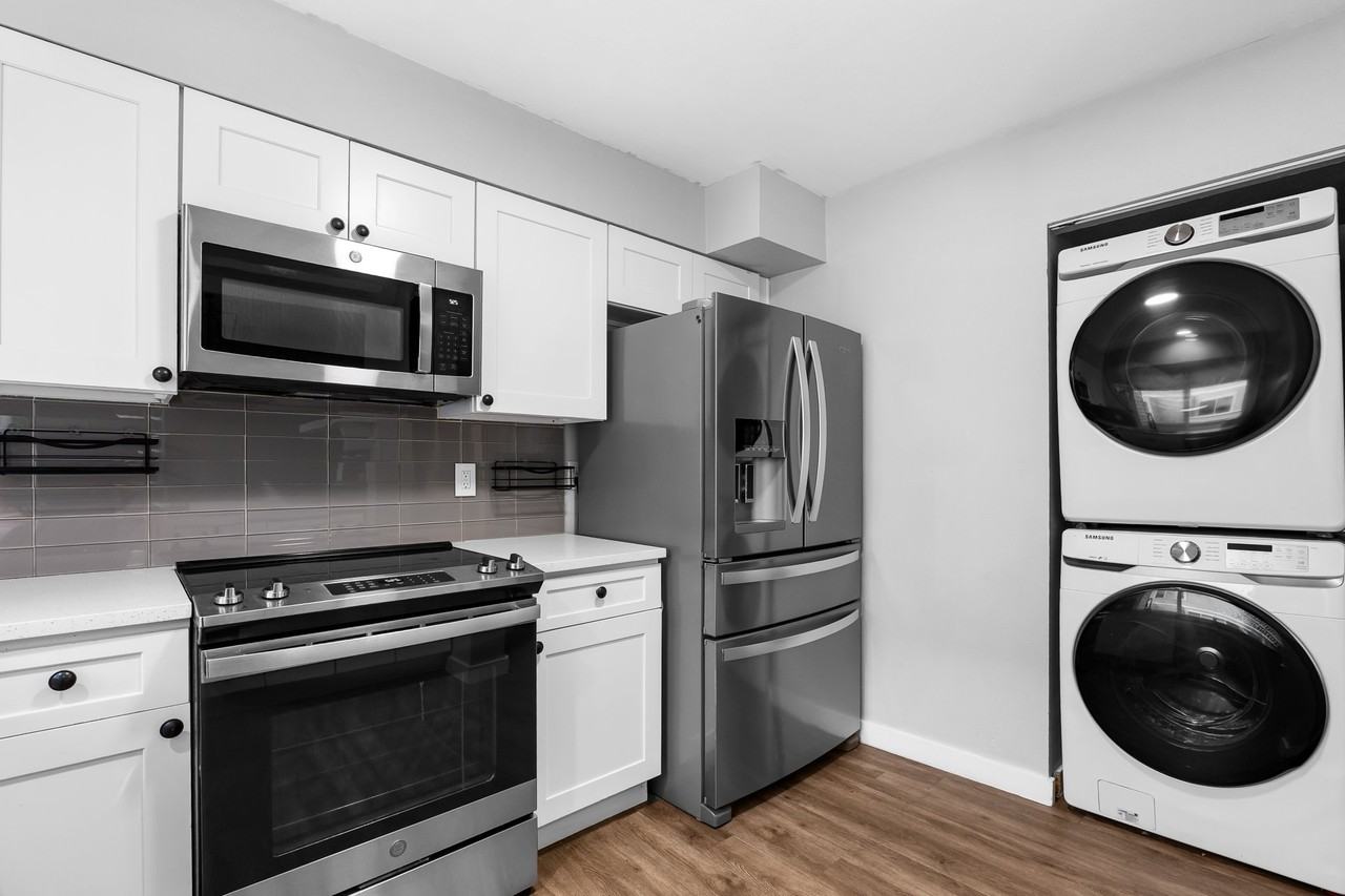 1050 S Monaco Pkwy #145 - Photo 2 of 19
