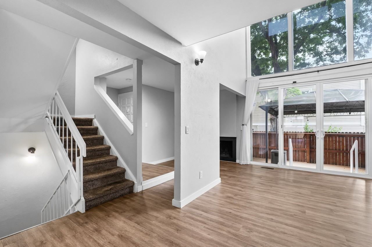 1050 S Monaco Pkwy #145 - Photo 5 of 19