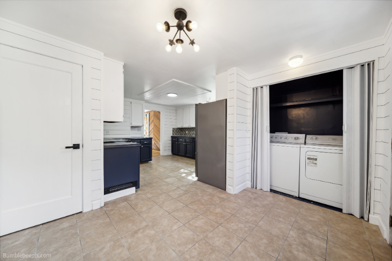 101 Miller Ave #A - Photo 6 of 14