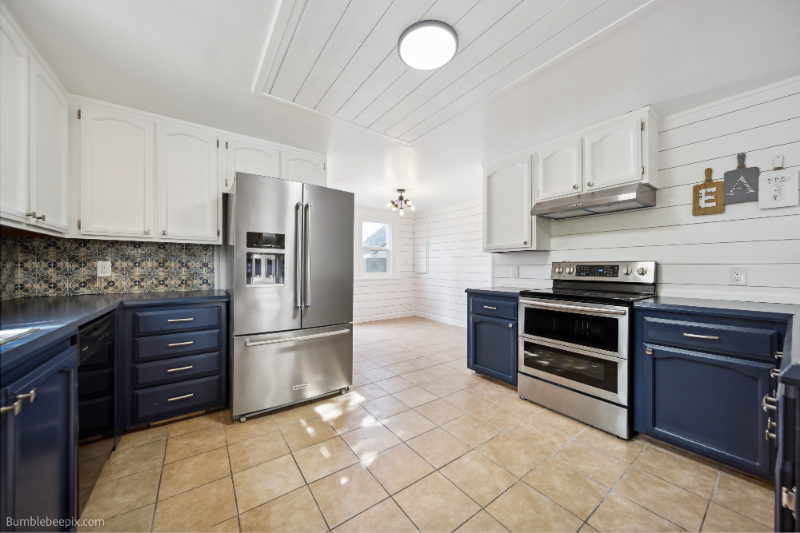 101 Miller Ave #A - Photo 7 of 14