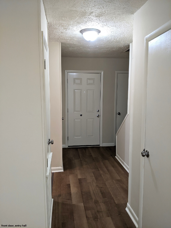 5843 Aftonshire Dr - Photo 3 of 10