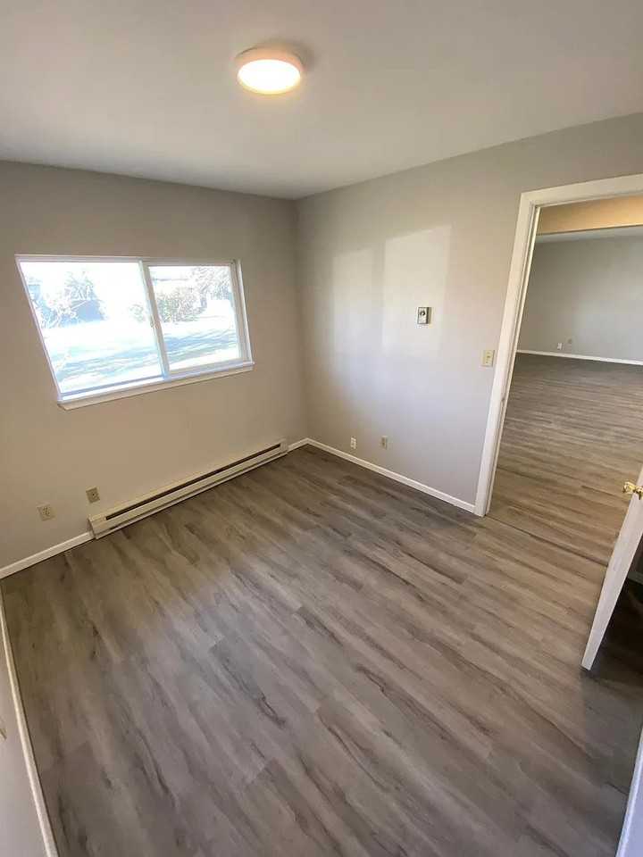 506 N Sampson St - Photo 5 of 17