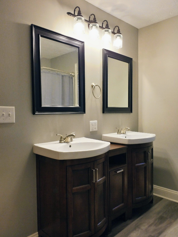 239 Bachtel St Se - Photo 3 of 16