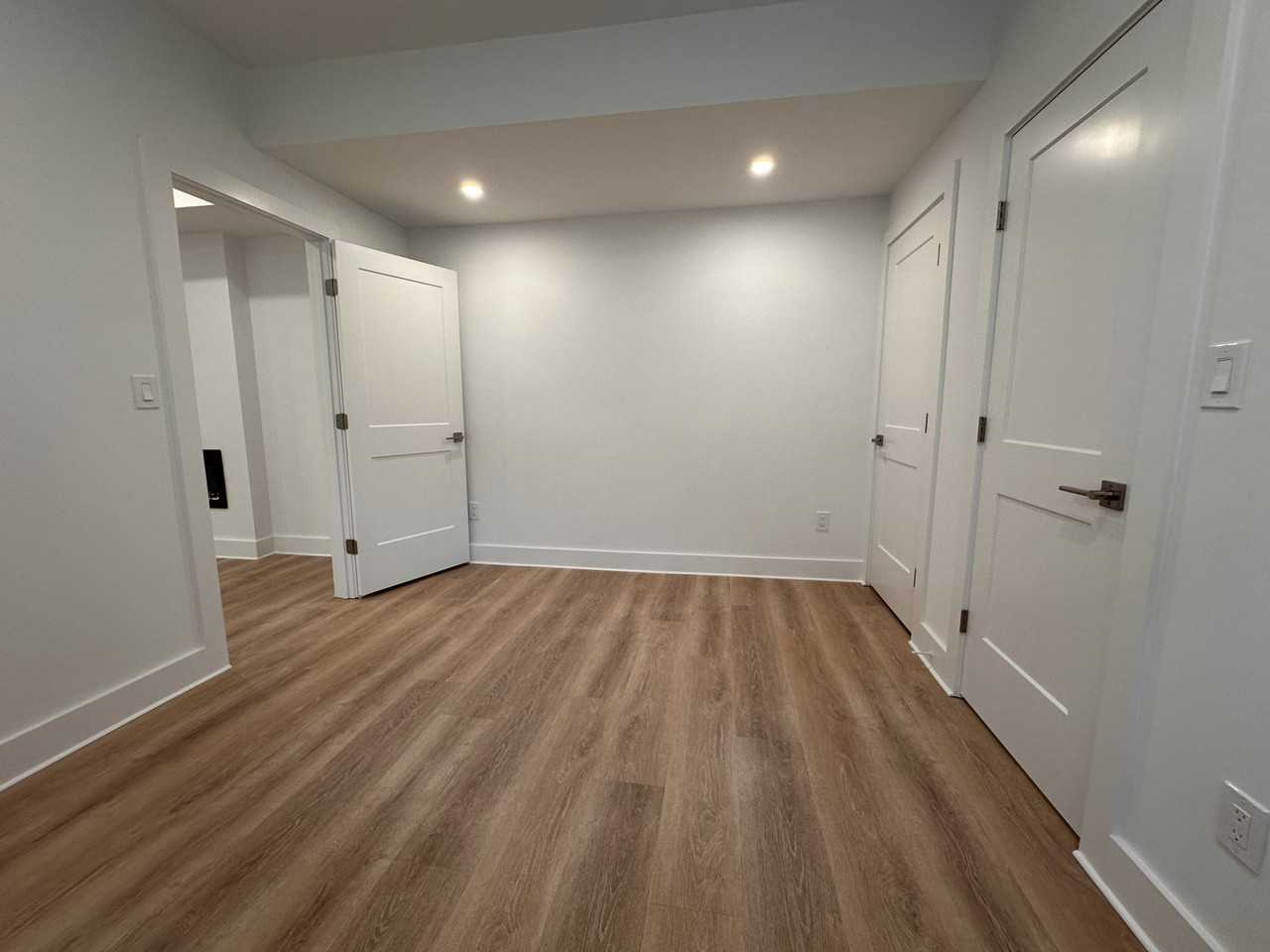 49 Chase St #2 - Photo 2 of 10