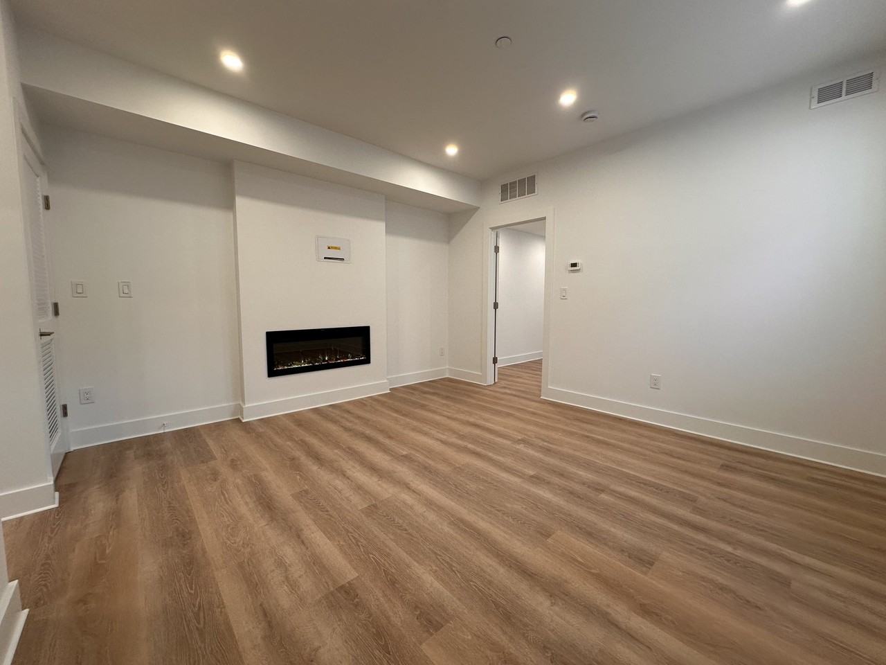 49 Chase St #2 - Photo 3 of 10