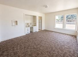 featured image of 133 N Monroe St #1