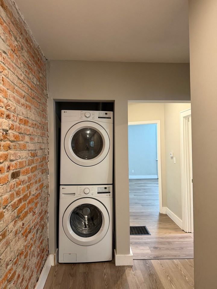 3537 Oregon Ave #2N - Photo 3 of 20