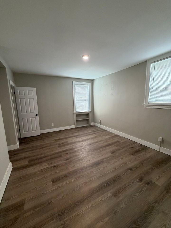 3537 Oregon Ave #2N - Photo 6 of 20