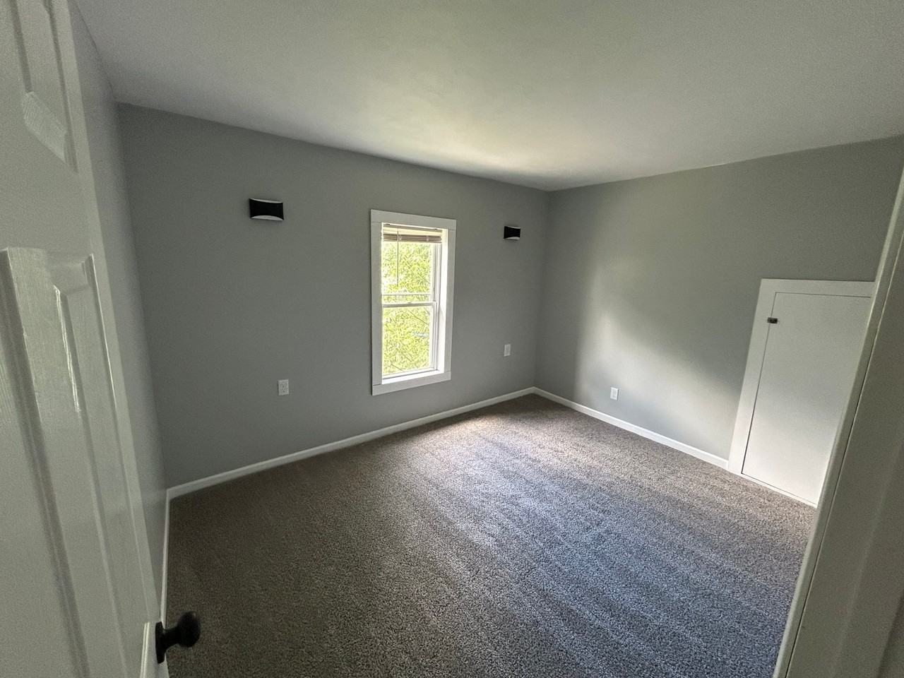722 S Jefferson St - Photo 7 of 11