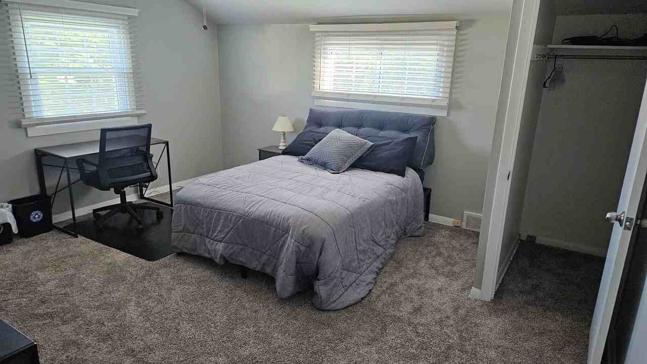 248 Strawberry Ln - Photo 2 of 10