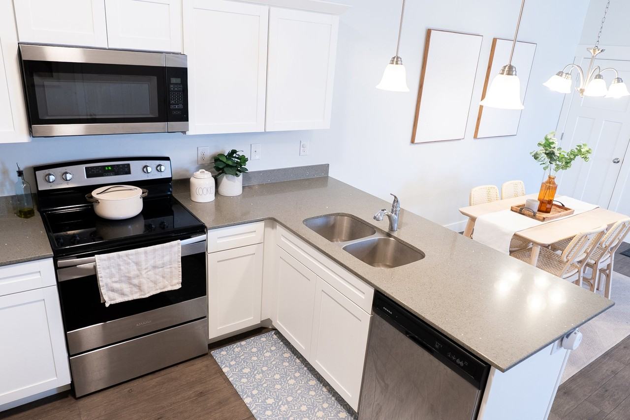 4873 S Poplar Way #B302 - Photo 6 of 15