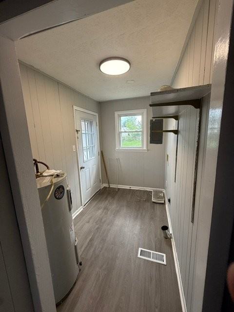 206 Cave Mill Rd - Photo 3 of 15