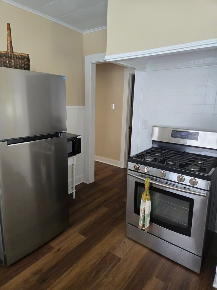812 N 5th St - Photo 4 of 10