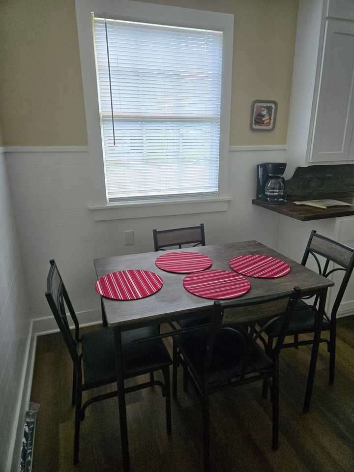 812 N 5th St - Photo 6 of 10