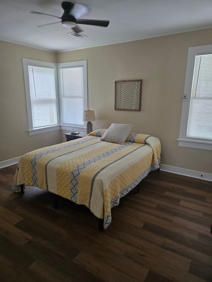 812 N 5th St - Photo 7 of 10