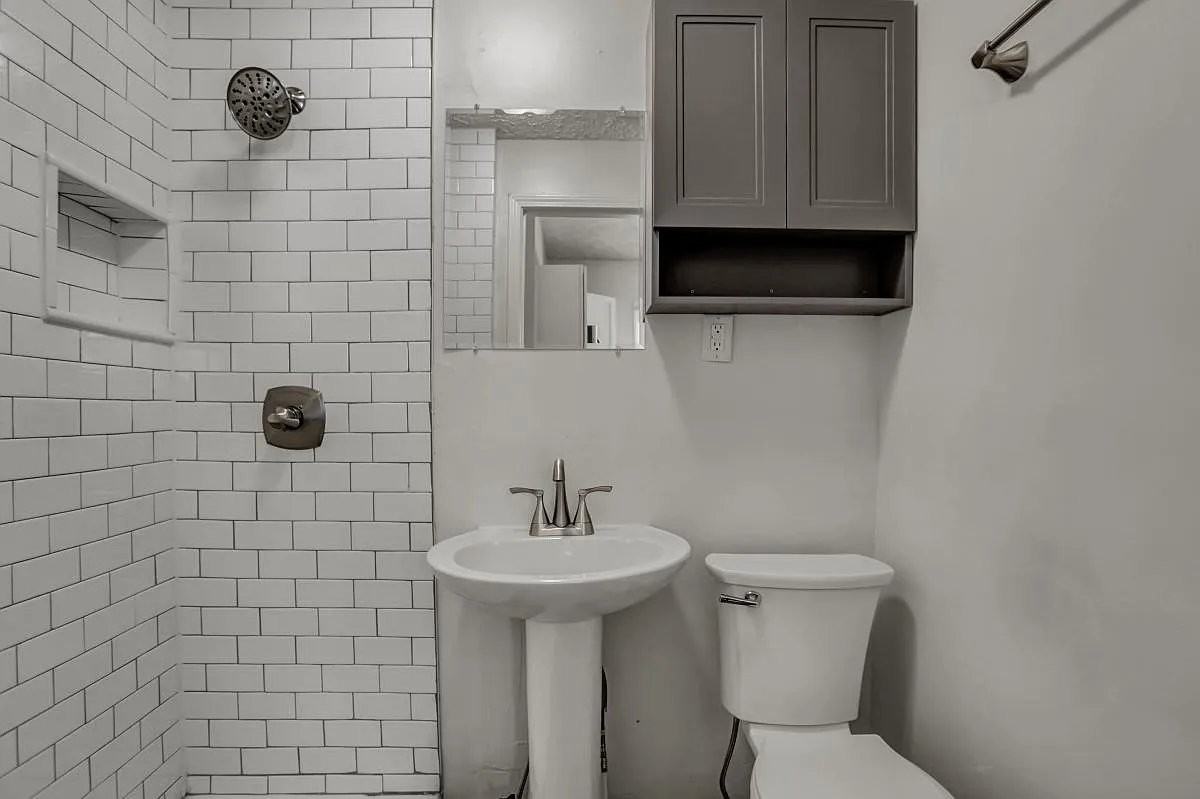 1917/1919 Houston St #1 - Photo 2 of 7