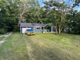 410 S Main St - Photo 1 of 1
