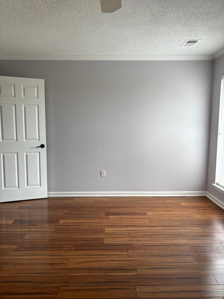 2753 Broadway Dr - Photo 6 of 7