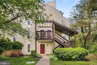 9937 Oakton Terrace Rd - Photo 1 of 1
