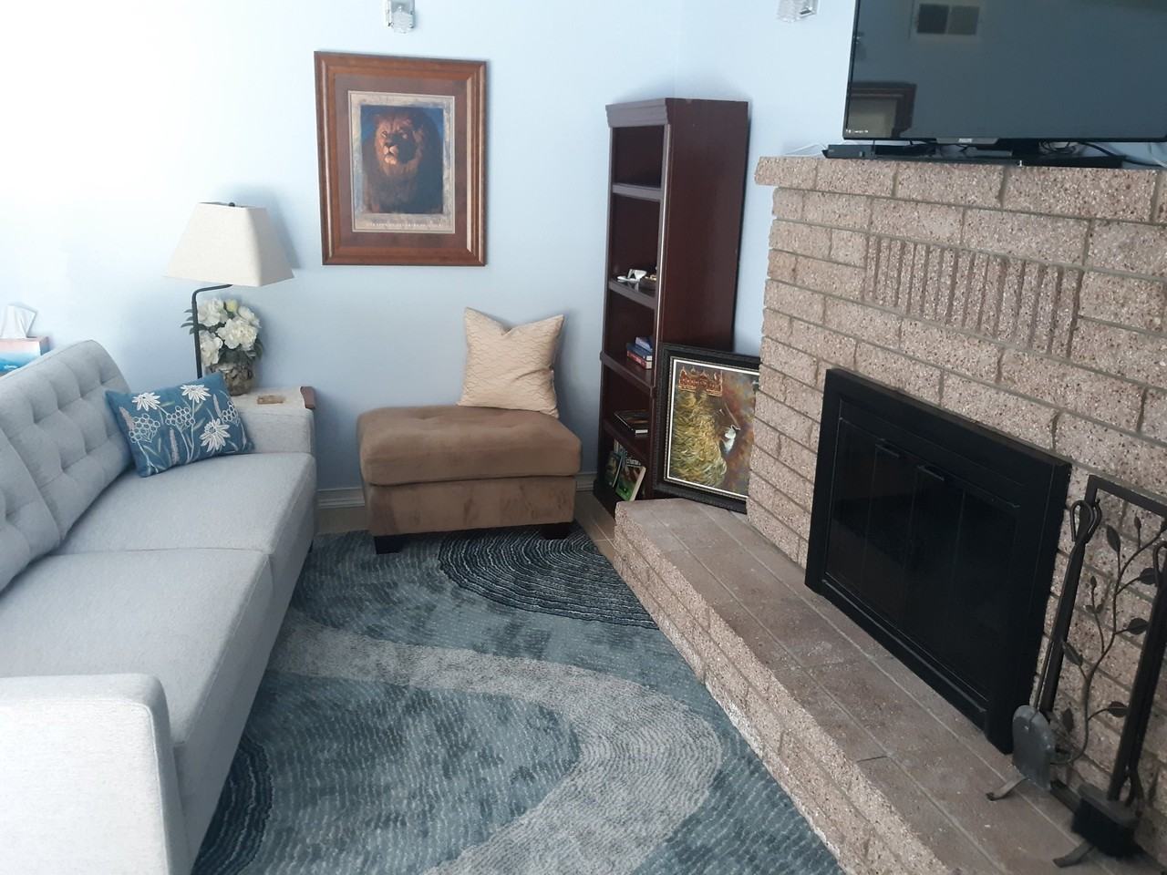 3030 Panorama Dr - Photo 3 of 7