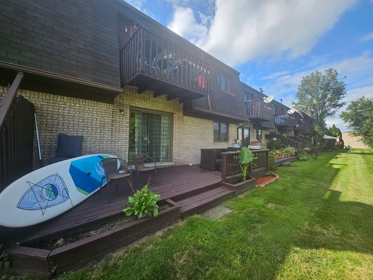 25470 Quarter Deck St - Photo 2 of 14