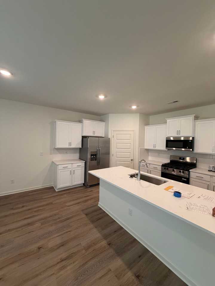 9894 Chelsea Park Trl - Photo 2 of 16