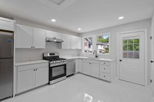 featured image of 114 Linderman Ave #2