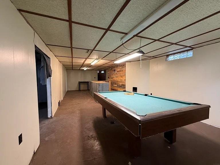 309 4th St - Photo 2 of 6
