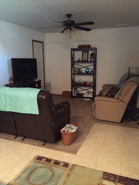 900 Neosho Heights Cir - Photo 4 of 5