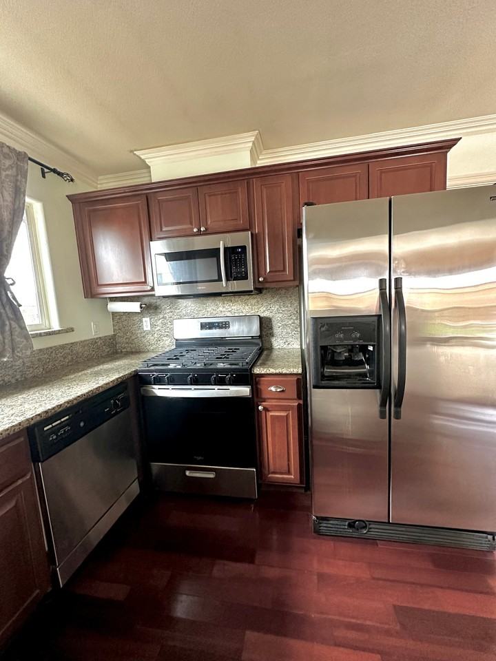 7327 Springman St - Photo 3 of 19