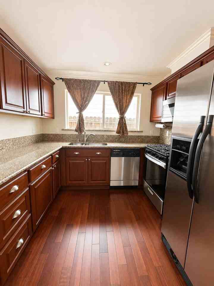 7327 Springman St - Photo 5 of 19
