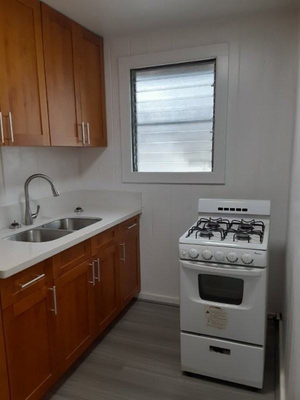 707 Hausten St #C - Photo 3 of 12