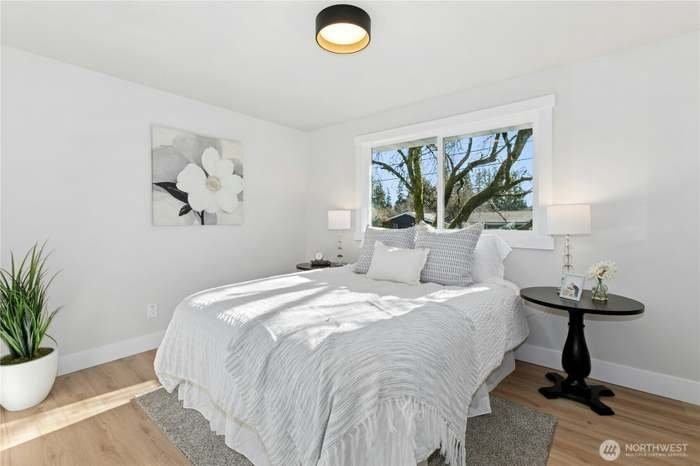 16326 Lake Hills Blvd ##Wa - Photo 3 of 11