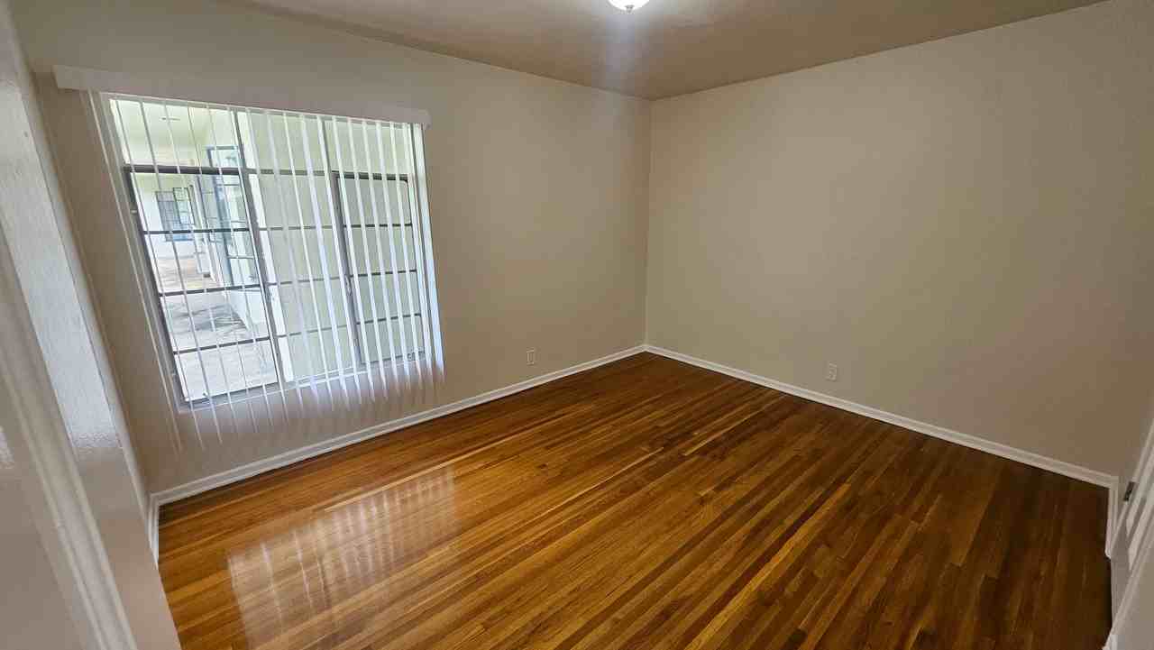 4221 Los Feliz Blvd #3 - Photo 6 of 9