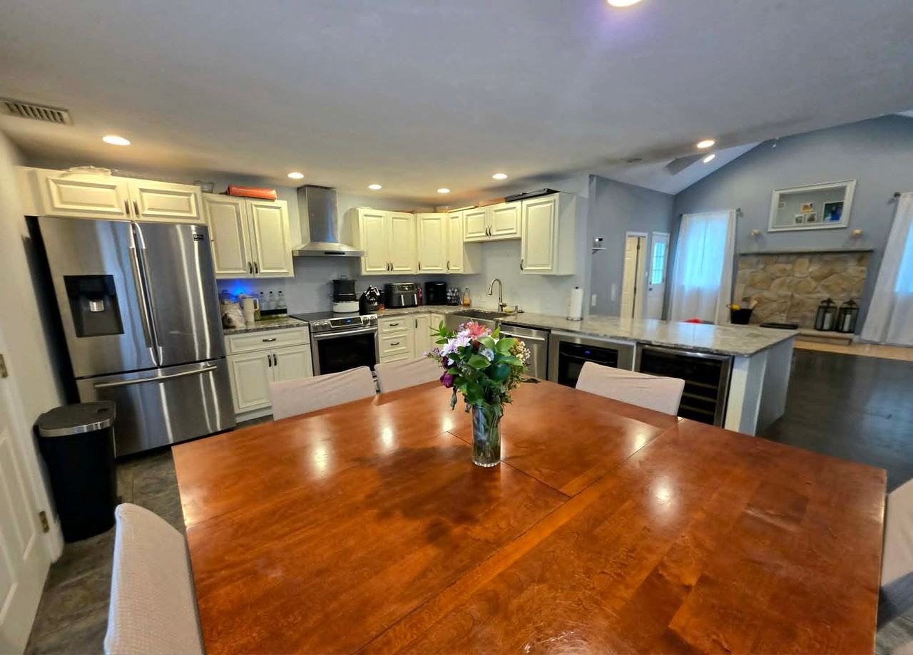 141 South St - Photo 4 of 20