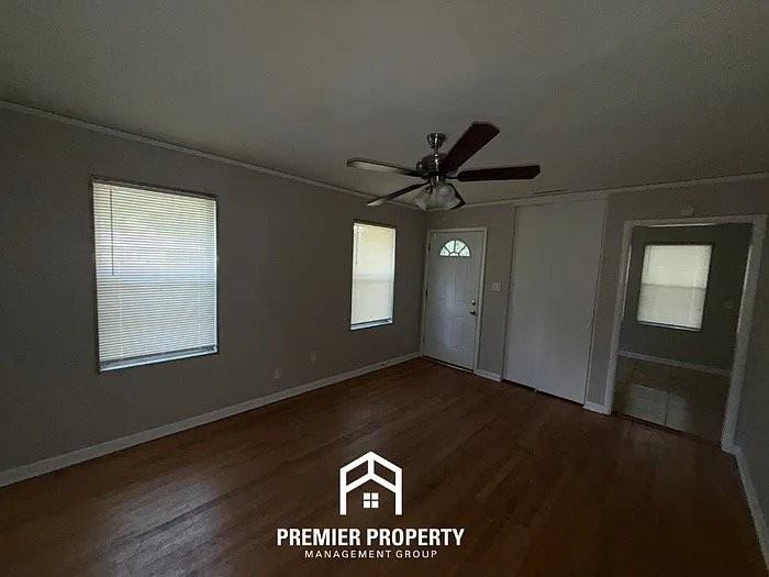 1743 Tahiti Ln - Photo 5 of 6