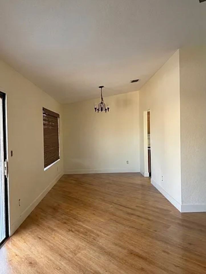 10173 E Cardiff Pl - Photo 7 of 13