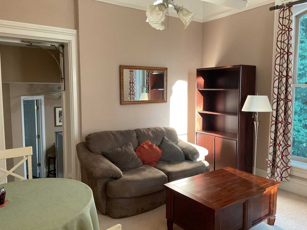 1021 N 21st St #A - Photo 3 of 12
