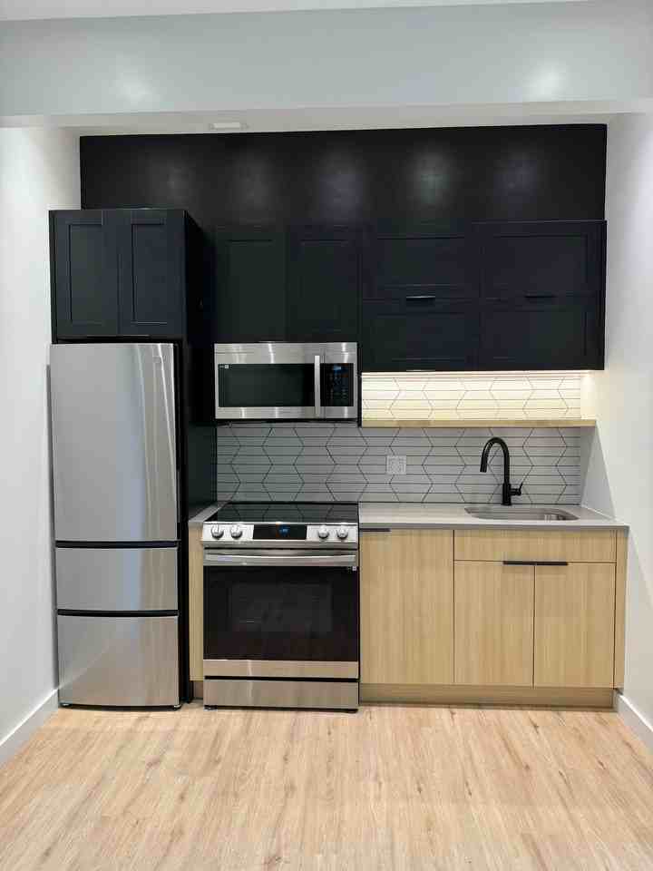 23 Eldert St #2 - Photo 2 of 20