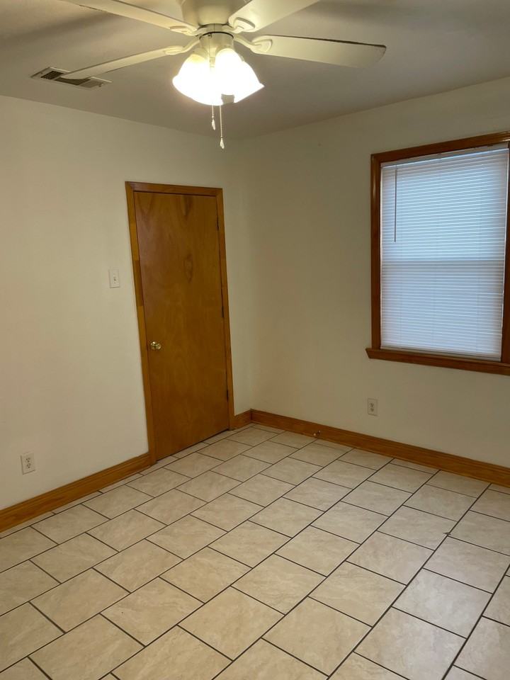 5800 N Rampart St #1 - Photo 5 of 13