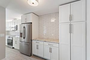 featured image of 108 Paradise Harbour Blvd