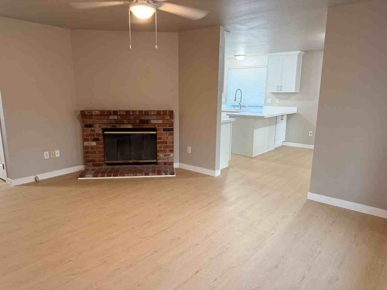 9810 10th Ave E - Photo 5 of 15