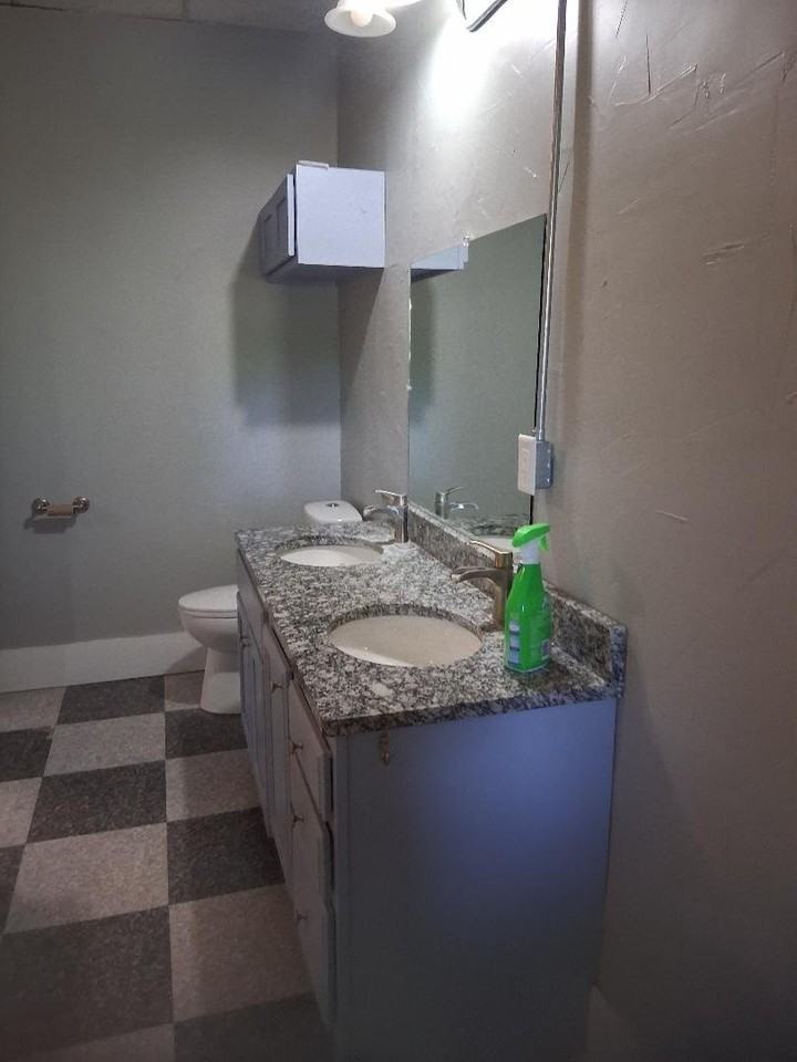 182 S Washington St #1 - Photo 4 of 13