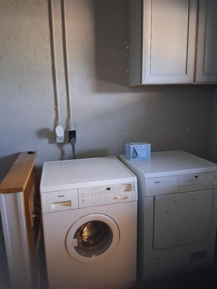 182 S Washington St #1 - Photo 5 of 13