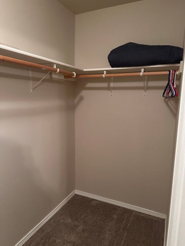 8104 Marsha Loop - Photo 7 of 20
