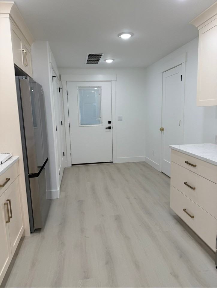 268 Sw - Photo 4 of 16