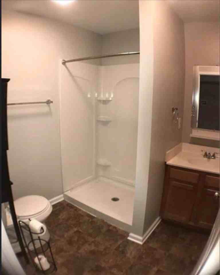 1405 E Carson St - Photo 4 of 10
