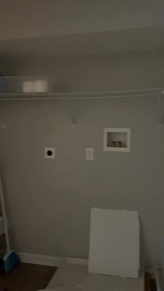 1405 E Carson St - Photo 5 of 10