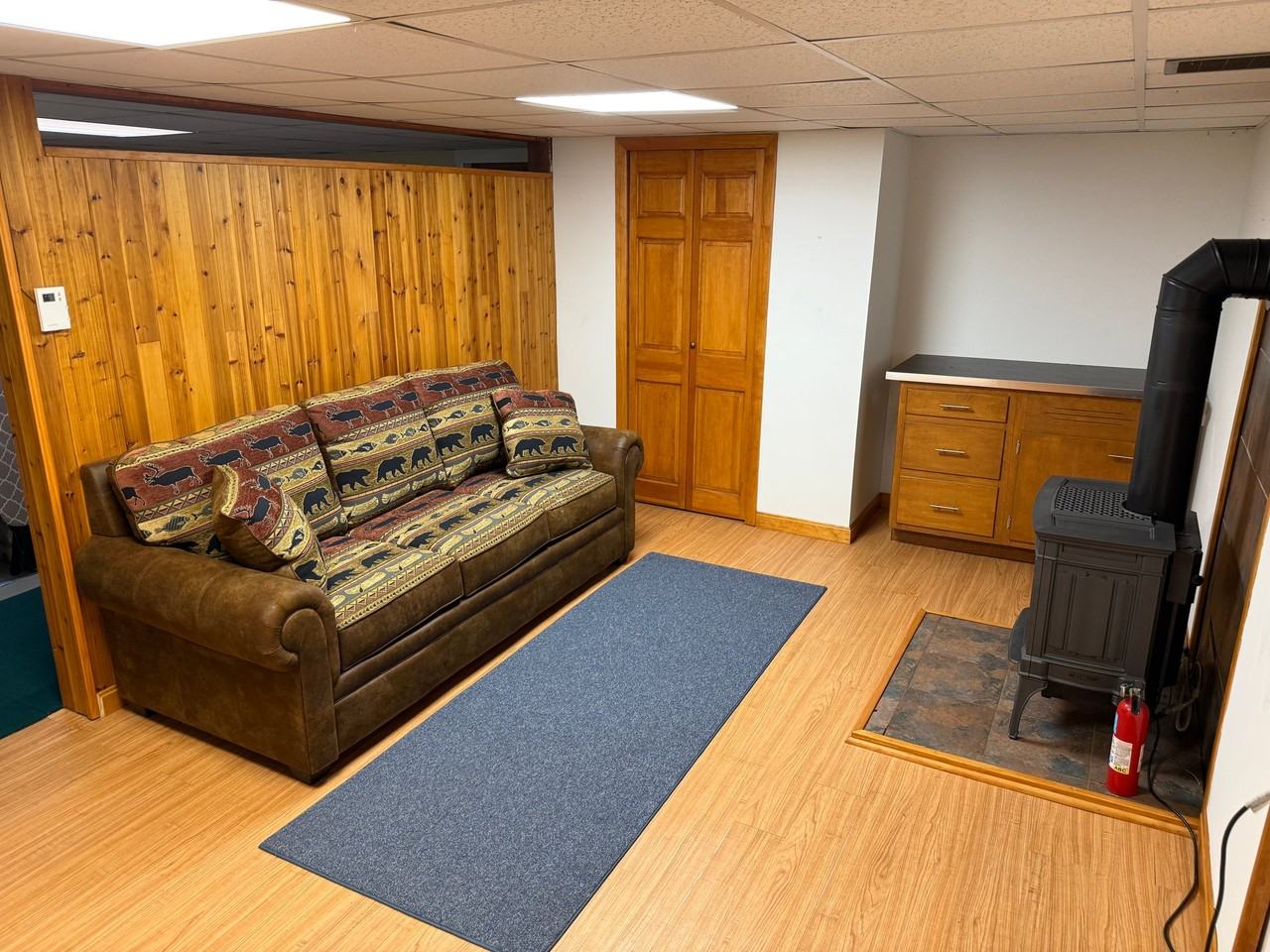 22 Hammond Hill Rd - Photo 2 of 13