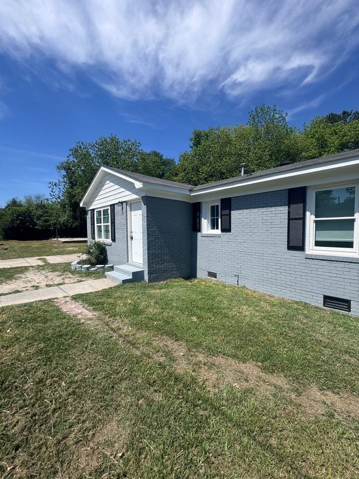 816 Prince St - Photo 6 of 34